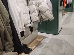 -hotwind热风(国际商场店)