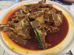 牛骨头-狮龙啤酒烧烤屋(建二路店)