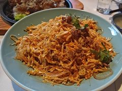 -八府香鸭·啫啫煲(华山路店)