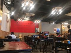 大堂-海岛八号龙虾烧烤田鸡(蓝天路总店)