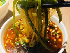 秘制酸辣粉-白起肉夹馍