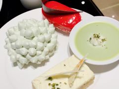 -大中华希尔顿酒店-念自助餐·嗨啤·小龙虾