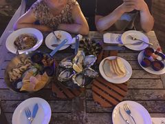 -Bamboo Bar & Grill Restaurant