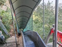 -鸡鸣山旅游风景区