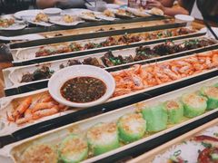 自助取餐区-胡须哥网红竹筒菜