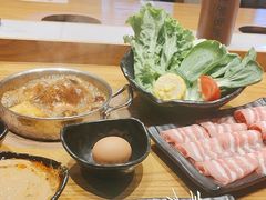 -呷哺呷哺(万达新世界店)