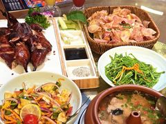 -老滇山寨•云南特色菜•地方菜•民族风情歌舞表演(金碧店)