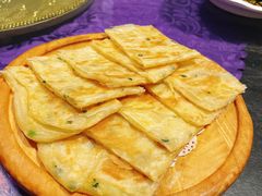 葱油饼-95号酱骨·一块豆腐(展春园西路店)