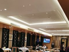 -广州中心皇冠假日酒店·百粤楼