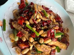 -巧克力渔家.小船海鲜胶东菜(万平口店)