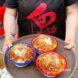 来到铜元局找朋友耍，带我打卡一家最重庆味道的火锅