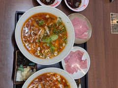 -顺溜·手工刀削面·黑金店(铜锣湾店)