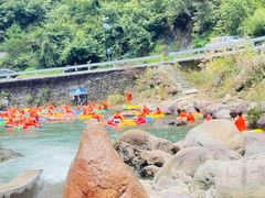 -安吉龙王山峡谷漂流