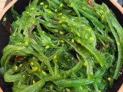 -万和春排骨砂锅米饭(新业广场店)