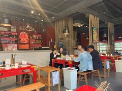 -牛華八婆火锅串串(南中环店)