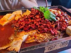 -探鱼·鲜青椒爽麻烤鱼(天河优托邦店)