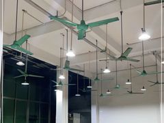 大堂-标记美食新鲜猪杂(兴南大道店)