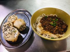 -老上海食惠裡小籠包生煎包