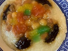 -蓝田九大碗民俗食府(蓝田店)