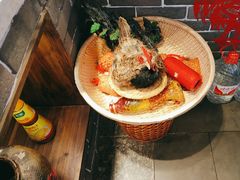 -鱼满舱.地标海鲜.正宗鲁菜(金沙滩店)