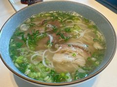 精选牛腩清汤米线-炳胜私厨(中达旗舰店)