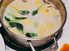 -煲王粤菜餐厅(中侨中心店)