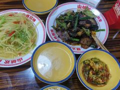 -山城欢现炒食堂(上海城店)