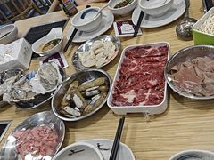 -杨老板·海鲜集市火锅·鲜切牛肉(中防万宝店)