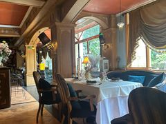 -火车头法国西餐厅