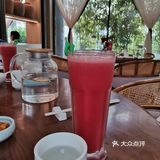 简直是爱了。服务员服务周到细致，赞！