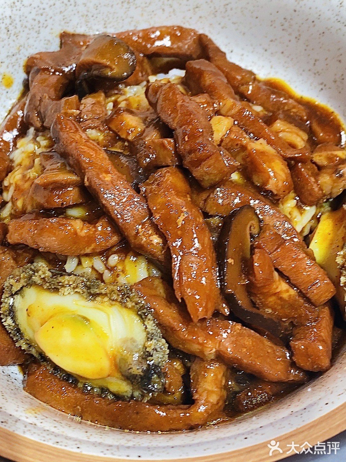 打卡新街口必吃美食[胜利]黄金蟹黄拌面 🦀