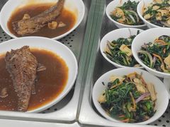-聚德华天护国寺小吃(甜水园店)
