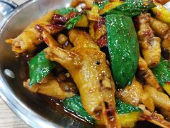 -江城燕子大排档(江汉路步行街店)