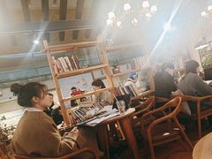 -大书房咖啡(中传国交店)