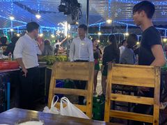 -Draft Beer Restaurant & Bar