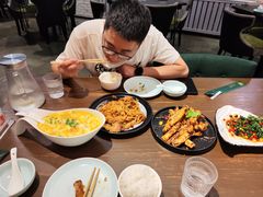 -梧桐树下(云锦世家店)