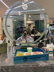 -水灵珑美容造型中心