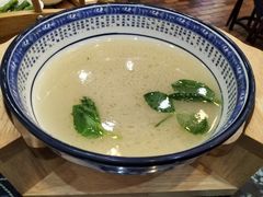 -桥香园过桥米线(国贸店)