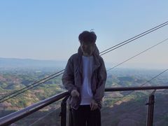-玻璃桥景区石牛寨