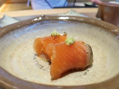 樱鳟海胆昆布卷-银座岩