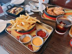 -Side Street街旁(交道口店)