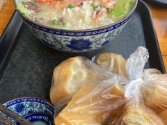 -珍记海鲜粥·海鲜粉