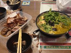 -肥汁米蘭香港米线(定西路店)