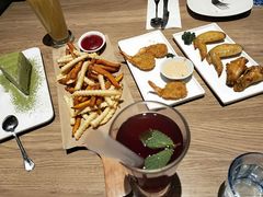 -必胜客(新中纬店)
