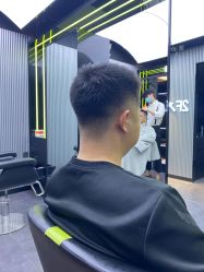 -不迫先生专业男士剪发