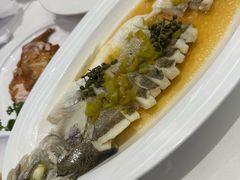 -万龙洲海鲜(大兴绿地缤纷城店)