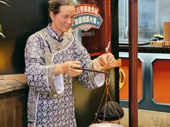 -吼堂老火锅(湖滨银泰in77店)