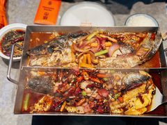 -鸣记脆皮烤鱼·海鲜烤鱼(马栏店)