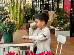 -广州花都希尔顿惠庭酒店