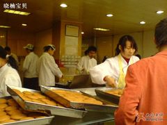 热闹的场面-詹记桃酥(宿州路店)